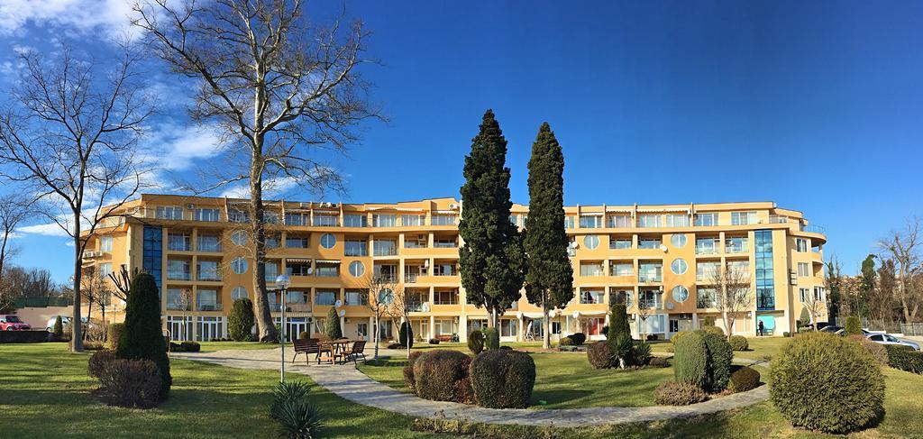 Varna Garden View Apartment Esterno foto